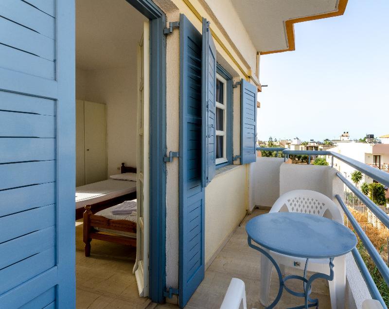 Aris Apartments Malia Eksteriør bilde